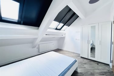 2 bed flat, Avenue D, Snienton Market,, Hockley, Nottingham, NG11DX - Image 3